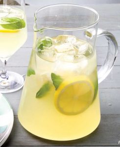 10 of the Best Homemade Limoncello Drinks with Recipes - Only Foods